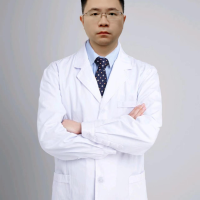 周怡健